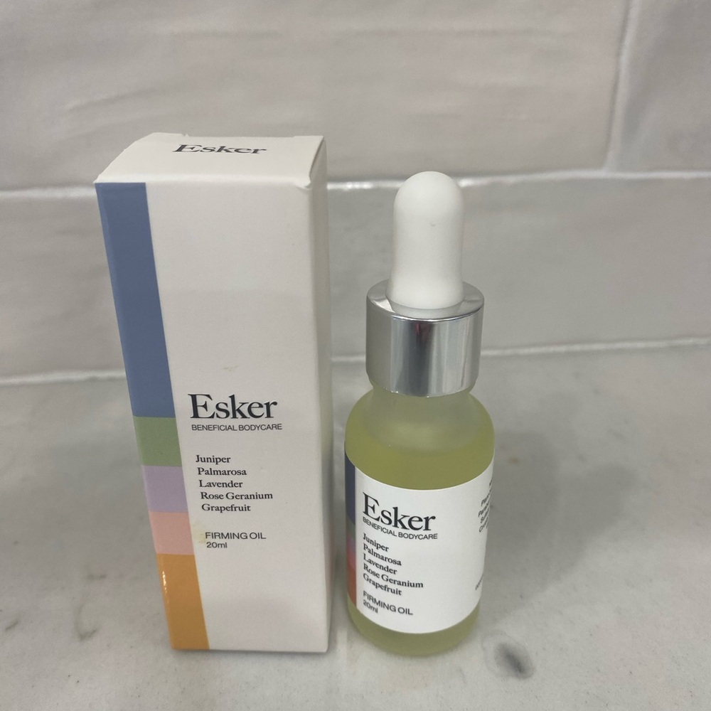 New esker firming body oil